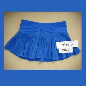 Ivivva Girl by Lululemon 🍋 Pleat The Game Skort built in shorts blue size 6